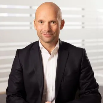 Henrik Hjalmarsson